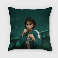 Подушка квадратная Игра в кальмара - игрок 067 в стойке бойца