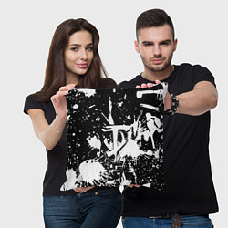 Подушка квадратная Doom белые краски, цвет: 3D-принт — фото 2