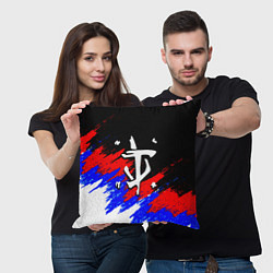 Подушка квадратная Doom триколор краски, цвет: 3D-принт — фото 2