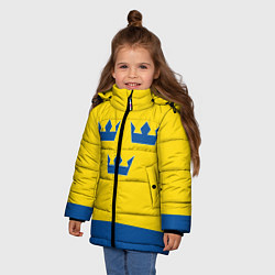 Куртка зимняя для девочки Сборная Швеции: домашняя форма, цвет: 3D-черный — фото 2