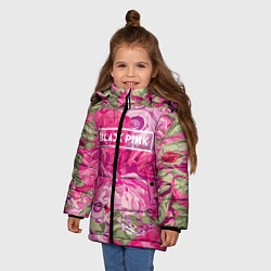 Куртка зимняя для девочки Black Pink: Abstract Flowers, цвет: 3D-черный — фото 2