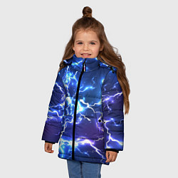 Куртка зимняя для девочки СВЕТЯЩИЕСЯ МОЛНИИ, цвет: 3D-черный — фото 2