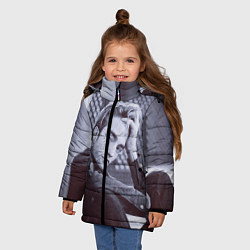 Куртка зимняя для девочки Роберт Паттинсон, цвет: 3D-светло-серый — фото 2