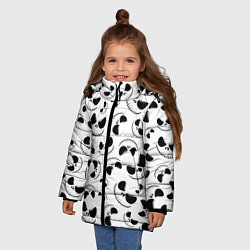 Куртка зимняя для девочки Джек Скеллингтон паттерн лицо, цвет: 3D-черный — фото 2