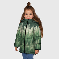 Куртка зимняя для девочки Елки-палки, хвойный лес, цвет: 3D-черный — фото 2