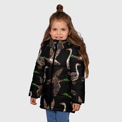 Куртка зимняя для девочки Утки паттерн, цвет: 3D-светло-серый — фото 2