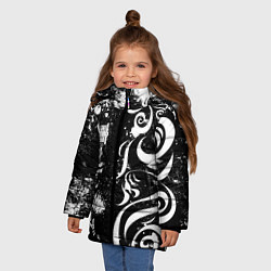 Куртка зимняя для девочки ТОКИЙСКИЕ МСТИТЕЛИ - БРЫЗГИ КРАСКИ, цвет: 3D-светло-серый — фото 2