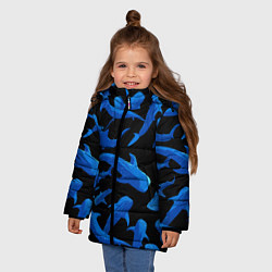 Куртка зимняя для девочки Стая акул - паттерн, цвет: 3D-светло-серый — фото 2