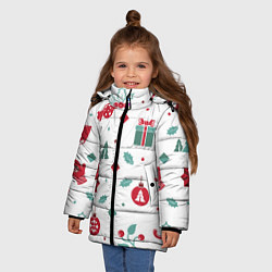 Куртка зимняя для девочки Новый год подарки, конфеты, ёлочные шары, цвет: 3D-красный — фото 2