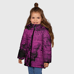 Куртка зимняя для девочки Тёмно-розовые краски во тьме, цвет: 3D-красный — фото 2