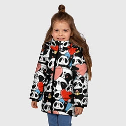 Куртка зимняя для девочки Панды с сердечками, цвет: 3D-черный — фото 2