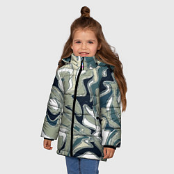 Куртка зимняя для девочки Абстракция оливковый, цвет: 3D-черный — фото 2