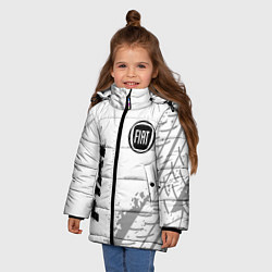 Куртка зимняя для девочки Fiat speed на светлом фоне со следами шин: надпись, цвет: 3D-черный — фото 2