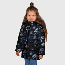Куртка зимняя для девочки Черные металлические черепа, цвет: 3D-черный — фото 2