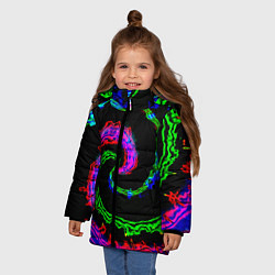 Куртка зимняя для девочки Тай-дай электро, цвет: 3D-черный — фото 2