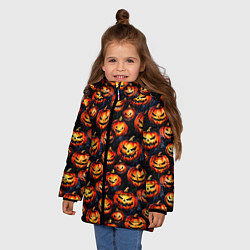 Куртка зимняя для девочки Весёлые тыквы на Хеллоуин паттерн, цвет: 3D-светло-серый — фото 2