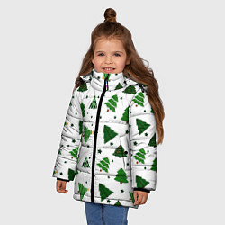 Куртка зимняя для девочки Узор с зелеными елочками, цвет: 3D-светло-серый — фото 2
