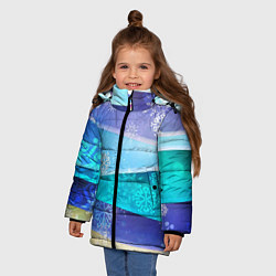 Куртка зимняя для девочки Абстрактный синий волнистый фон со снежинками, цвет: 3D-черный — фото 2