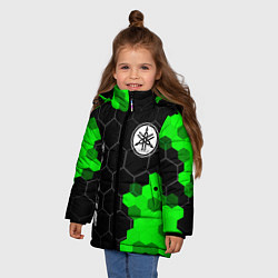 Куртка зимняя для девочки Yamaha green sport hexagon, цвет: 3D-черный — фото 2