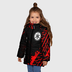 Куртка зимняя для девочки Yamaha red sport tires, цвет: 3D-черный — фото 2