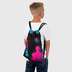 Рюкзак-мешок Skoda - neon gradient: надпись, символ, цвет: 3D-принт — фото 2