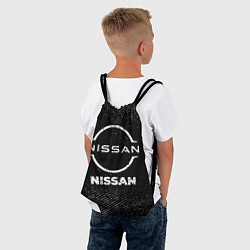 Рюкзак-мешок Nissan с потертостями на темном фоне, цвет: 3D-принт — фото 2