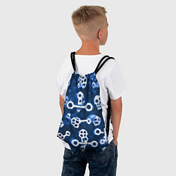 Рюкзак-мешок Белые черепки и кости на синем, цвет: 3D-принт — фото 2