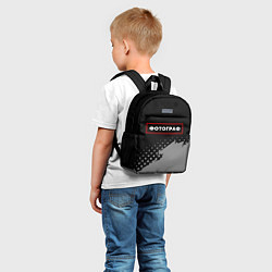 Детский рюкзак Фотограф - в красной рамке на темном, цвет: 3D-принт — фото 2