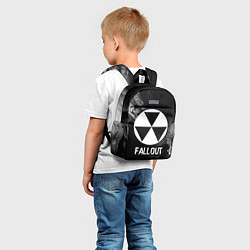 Детский рюкзак Fallout glitch на темном фоне, цвет: 3D-принт — фото 2