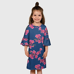 Платье клеш для девочки Веточки айвы с розовыми цветами на синем фоне, цвет: 3D-принт — фото 2