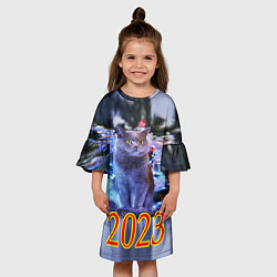 Платье клеш для девочки Кот на фоне елки, цвет: 3D-принт — фото 2
