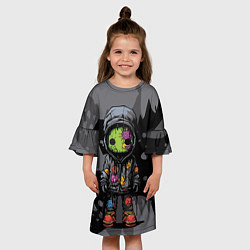 Платье клеш для девочки Странный зеленый человечек, цвет: 3D-принт — фото 2