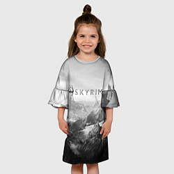 Платье клеш для девочки Скайрим - черно белый пейзаж, цвет: 3D-принт — фото 2