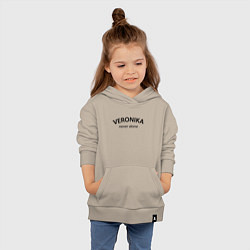Толстовка детская хлопковая Veronika never alone - motto, цвет: миндальный — фото 2