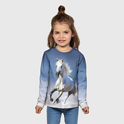 Лонгслив детский Белая лошадь скачет по снегу, цвет: 3D-принт — фото 2