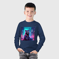 Лонгслив хлопковый детский Антропоморфный енот на фоне неонового киберпанк-го, цвет: тёмно-синий — фото 2
