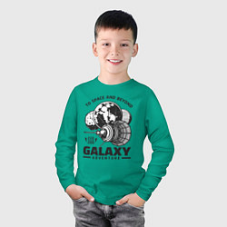 Лонгслив хлопковый детский Приключение в галактике, цвет: зеленый — фото 2