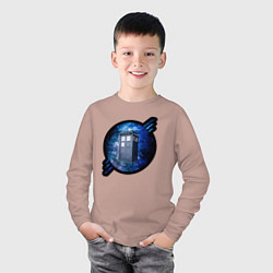 Лонгслив хлопковый детский Tardis in space, цвет: пыльно-розовый — фото 2