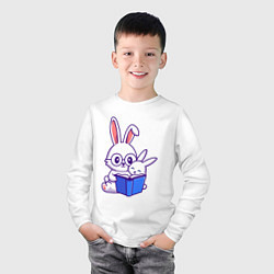 Лонгслив хлопковый детский Кролики с книжкой, цвет: белый — фото 2