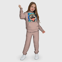 Костюм хлопковый детский Веселая акула с высунутым языком в океане, цвет: пыльно-розовый — фото 2