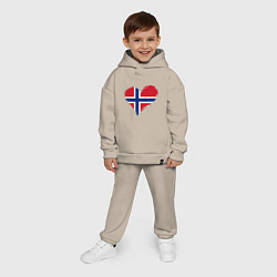 Детский костюм оверсайз Сердце - Норвегия, цвет: миндальный — фото 2