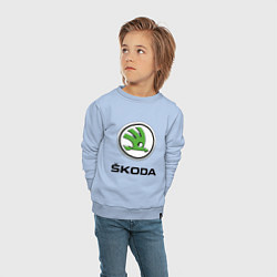 Свитшот хлопковый детский SKODA, цвет: мягкое небо — фото 2