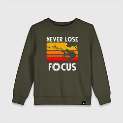 Детский свитшот Never lose focus