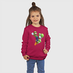 Свитшот хлопковый детский Луиджи на Йоши, цвет: маджента — фото 2
