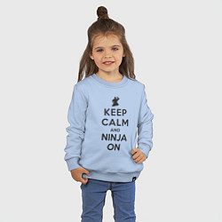 Свитшот хлопковый детский Keep calm and ninja on, цвет: мягкое небо — фото 2