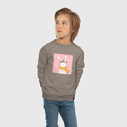 Свитшот хлопковый детский Милый заяц с шарфом, цвет: утренний латте — фото 2