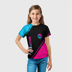 Футболка детская Brighton - neon gradient: символ и надпись вертика, цвет: 3D-принт — фото 2
