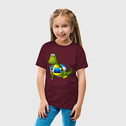 Футболка хлопковая детская Крокодильчик учится плавать, цвет: меланж-бордовый — фото 2