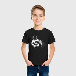 Футболка хлопковая детская Космонавт с котом, цвет: черный — фото 2