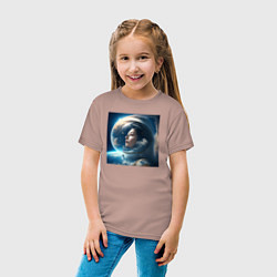 Футболка хлопковая детская Космическая девушка в космосе, цвет: пыльно-розовый — фото 2